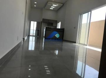 Casa · 210m² · 3 Quartos · 4 Vagas · Casa em Vila Santos, Caçapava/SP de 210m² 3 quartos à venda por R$ 1.050.000,00 ou para locação R$ 4