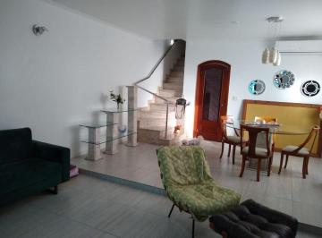 Casa · 211m² · 4 Quartos · 2 Vagas · Sobrado em José Menino, Santos/SP de 211m² 4 quartos à venda por R$ 2.200.000,00