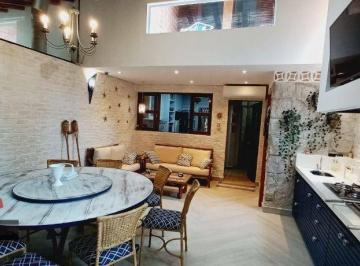 Comercial · 138m² · 3 Quartos · 2 Vagas · Conjunto em Centro, Bertioga/SP de 138m² 3 quartos à venda por R$ 2.250.000,00