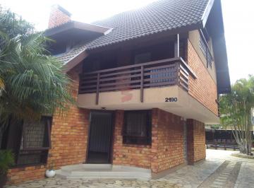 Casa · 630m² · 3 Quartos · 5 Vagas · Casa em Guaíra, Curitiba/PR de 630m² 3 quartos à venda por R$ 2.200.000,00