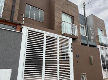 Casa · 117m² · 3 Quartos · 1 Vaga · Sobrado em Nova Esperança, Balneário Camboriú/SC de 117m² 3 quartos à venda por R$ 900.000,00