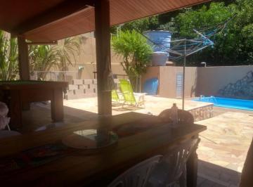 Casa · 340m² · 3 Quartos · 3 Vagas · Casa em Pantanal, Florianópolis/SC de 340m² 3 quartos à venda por R$ 1.800.000,00
