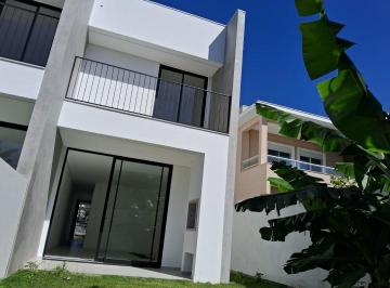 Casa · 140m² · 3 Quartos · 2 Vagas · Casa em Cachoeira do Bom Jesus, Florianópolis/SC de 140m² 3 quartos à venda por R$ 1.356.000,00