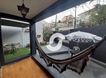 Casa · 249m² · 3 Quartos · 4 Vagas · Casa em Icaraí, Niterói/RJ de 249m² 3 quartos à venda por R$ 1.100.000,00