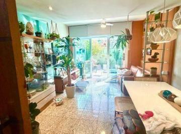 Casa · 132m² · 2 Quartos · 1 Vaga · Casa em São Francisco, Niterói/RJ de 132m² 2 quartos à venda por R$ 1.090.000,00