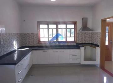 Rural · 250m² · 2 Quartos · 7 Vagas · Chácara em Jardim Torrão de Ouro, São José dos Campos/SP de 250m² 2 quartos à venda por R$ 2.140.000