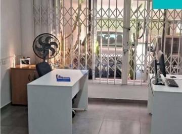 Casa · 261m² · 4 Quartos · 2 Vagas · Sobrado em Campo Belo, São Paulo/SP de 261m² 4 quartos à venda por R$ 1.955.000,00