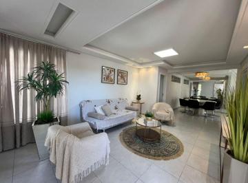 Casa · 320m² · 3 Quartos · 3 Vagas · Casa em Espinheiros, Itajaí/SC de 320m² 3 quartos à venda por R$ 1.700.000,00