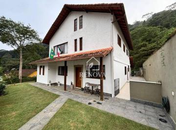 Casa · 290m² · 7 Quartos · 8 Vagas · Casa em Parque do Ingá, Teresópolis/RJ de 290m² 7 quartos à venda por R$ 1.850.000,00