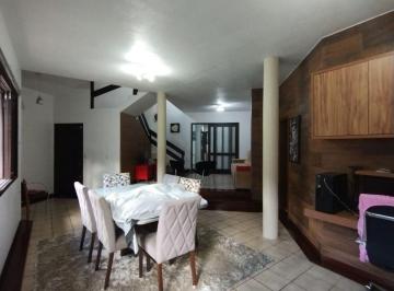 Casa · 201m² · 4 Quartos · 2 Vagas · Casa em Saco dos Limões, Florianópolis/SC de 201m² 4 quartos à venda por R$ 1.200.000,00
