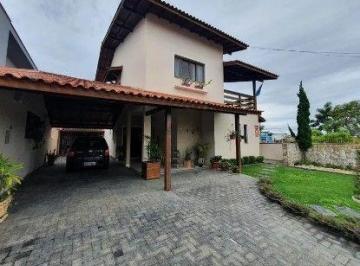 Casa · 370m² · 4 Quartos · 3 Vagas · Casa em Carianos, Florianópolis/SC de 370m² 4 quartos à venda por R$ 1.680.000,00