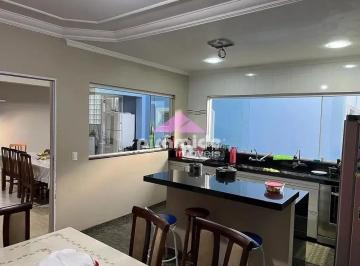 Casa · 330m² · 3 Quartos · 4 Vagas · Casa em Jardim Oriente, São José dos Campos/SP de 330m² 3 quartos à venda por R$ 1.200.000,00