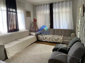 Casa · 205m² · 7 Quartos · 4 Vagas · Casa em Vila Guarani, São José dos Campos/SP de 205m² 7 quartos à venda por R$ 1.400.000,00