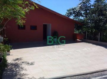 Casa · 330m² · 3 Quartos · 6 Vagas · Casa em Arujá Country Club, Arujá/SP de 330m² 3 quartos à venda por R$ 1.802.000,00