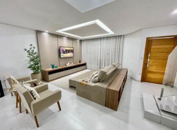 Casa de 3 quartos, São Paulo · Sobrado Impecável na Vila Carrão com 30% de Desconto!