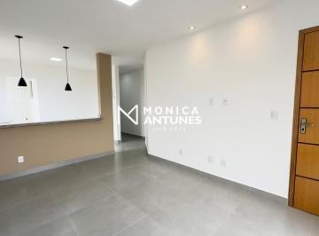 Apartamento · 68m² · 2 Quartos · 1 Vaga · Apartamento com 2 Quartos e Suíte à Venda em Itaipuaçu | Varanda e Vaga de Garag