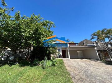 Casa · 240m² · 3 Quartos · 2 Vagas · Raridade: Casa Térrea em Alameda Central – Alphaville Residencial 9