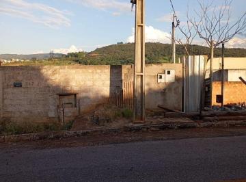 2e7af8da28bd80099ee978a6e32740102c3c7f59 · Área à venda, 300 m² por R$ 130.000,00 - Robert Kenndy - Itatiaiuçu/MG