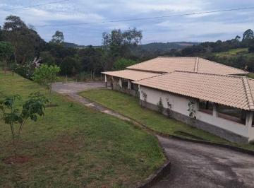 a6247a206850e93208f9885a54ded8e39d47a5de · Chácara com 5 dormitórios à venda, 5000 m² por R$ 420.000,00 - Caiapós de Almeida - Itaguara/MG