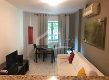 Apartamento · 40m² · 1 Quarto · 1 Vaga · Quarto e sala na Av. Borges de Medeiros, ótima localização, conforto e praticida
