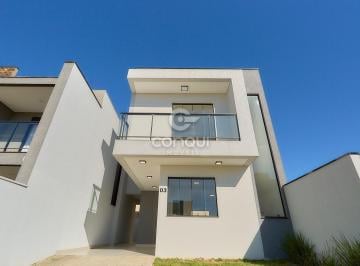 Casa · 118m² · 3 Quartos · 2 Vagas · Sobrado  em Condomínio Fechado com Excelente Padrã