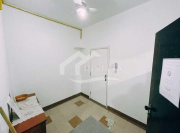 Apartamento · 75m² · 2 Quartos · MARAVILHOSO APARTAMENTO REFORMADO NO POSTO 3 EM COPACABANA!