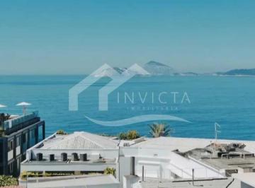 Apartamento · 175m² · 4 Quartos · 1 Vaga · Excelente cobertura com vista para o Mar!!!