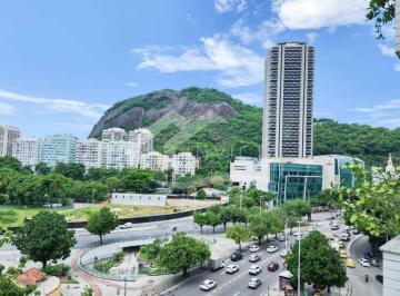 Apartamento · 110m² · 2 Quartos · 2 Vagas · Maravilhoso 3 quartos com duas vagas na escritura em Botafogo