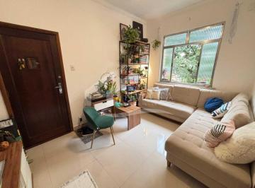 Apartamento · 56m² · 1 Quarto · Apartamento Reformado, Silencioso e com Vista Verde . Próximo ao Metrô do Flamen