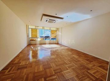 Apartamento · 230m² · 3 Quartos · 1 Vaga · AMPLA OPORTUNIDADE!