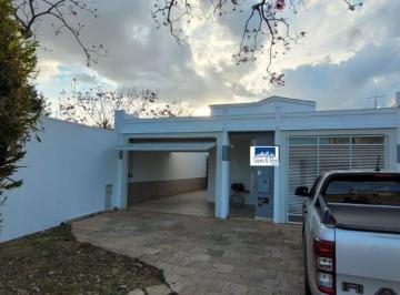 Casa de 5 quartos, Brasília · CASA COM 5 QUARTOS | 4 SUITES | EM TAGUANTIGA SUL QSC