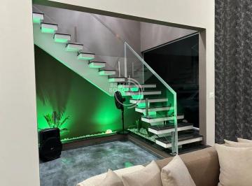 Casa · 188m² · 4 Quartos · 4 Vagas · Linda Casa Assobradada, Alto Padrão no Villagio Milano.