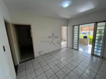 Casa · 250m² · 4 Quartos · 1 Vaga · Oportunidade - Casa - Bosque dos Eucaliptos - 4 Dormitórios - 250m².