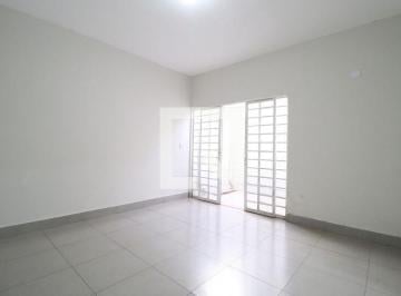 Casa · 120m² · 3 Quartos · 2 Vagas · Casa para Aluguel - Tabajaras, 3 Quartos, 120 m² - Uberlândia