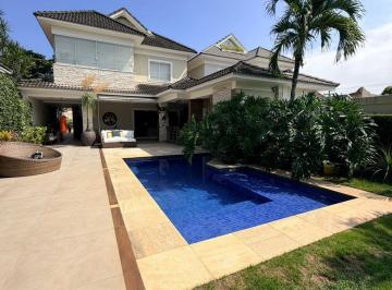 Casa · 330m² · 4 Quartos · 3 Vagas ·
Casa à venda com 330m² e 4 suítes no Interlagos de Itaúna, Barra da