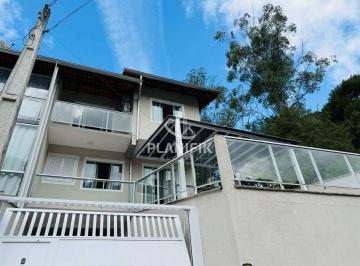 Casa · 107m² · 3 Quartos · 2 Vagas · Sobrado Semimobiliado - Azambuja 