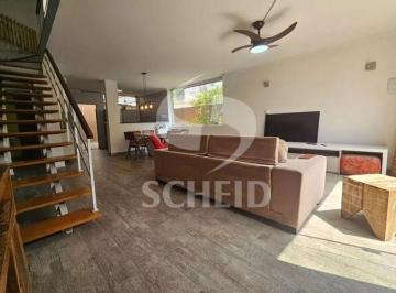 Casa · 140m² · 3 Quartos · 2 Vagas · Excelente sobrado Campo Belo. localização segura. Aceita pet.