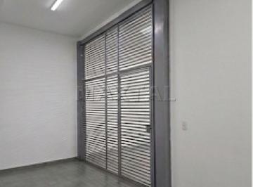 Comercial · 385m² · Galpão na Bela Vista com 385 m², 2 Mezaninos, 2 Banheiros, cozinha .
