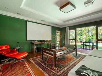 Casa · 588m² · 4 Quartos · 5 Vagas · CASA IMPECÁVEL AO LADO DO HOSPITAL ALBERT EINSTEIN 4 SUITES - 5 VGS - JARDIM - PISCINA