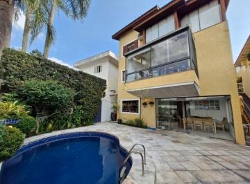 Casa · 361m² · 3 Quartos · 3 Vagas · Casa de Alto Padrão no Morumbi | 361 m² | 3 Suítes | Piscina | Espaço Gourmet Completo