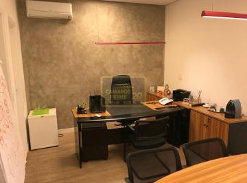 Comercial · 380m² · 4 Vagas · Sobrado Comercial Para Locação Próximo ao Metrô Barra Funda