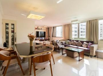 Apartamento · 119m² · 3 Quartos · 2 Vagas · Apartamento ensolarado com 120 m2, três dormitórios ( 1 suíte) e 2 vagas em Higienópolis!