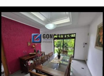 Casa · 367m² · 3 Quartos · 3 Vagas · Sobrado com 03 dormitórios sendo 02 suítes a venda – Bairro Silveira – Santo André