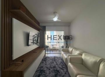Foto · Apartamento com varanda, reformado, vista mar, uma quadra da Praia das Pitanguei