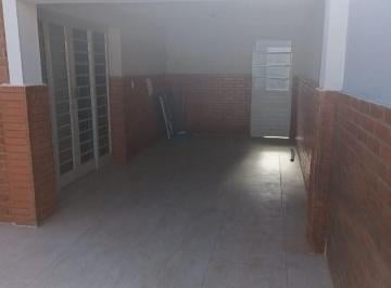 excelente-casa-para-locacao1684333500141vagui.jpg · Imoveis - em Santa Cecília