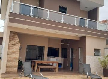 Casa · 240m² · 3 Quartos · 2 Vagas · Casa de Condomínio para venda em Araçoiaba da Serra de 240.00m² com 3 Quartos, 1 Suite e 2 Garagens