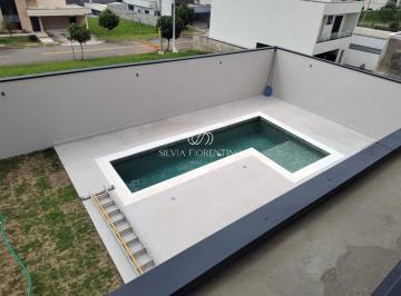 Casa · 344m² · 3 Quartos · 2 Vagas · Casa para venda em Centro de 344.22m² com 3 Quartos, 3 Suites e 2 Garagens