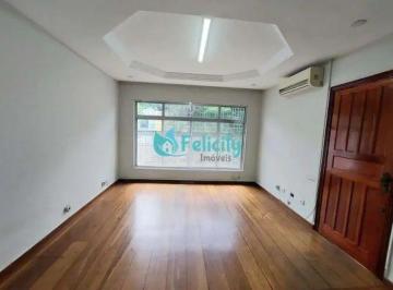 Casa · 229m² · 3 Quartos · 5 Vagas · Casa 3 quartos, 3 banheiros, 5 vagas 229m2 no Parque São Domingos.