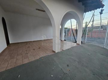 Casa · 200m² · 3 Quartos · 2 Vagas · Casa a venda no Jardim Nazareth com 03 quartos, sendo 01 suíte com banheira, armários e área de serv