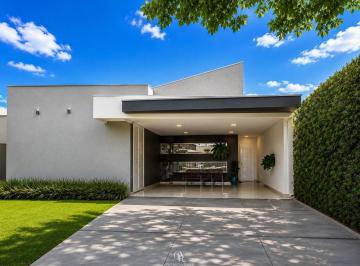 Casa · 190m² · 3 Quartos · 2 Vagas · OPORTUNIDADE | CASA TÉRREA DE ALTO PADRÃO NO CONDOMÍNIO TERRAS ALPHA – FOZ DO IGUAÇU/PR
